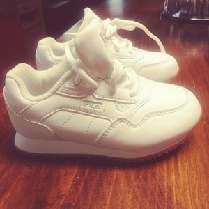 Toddler girl fila sneakers